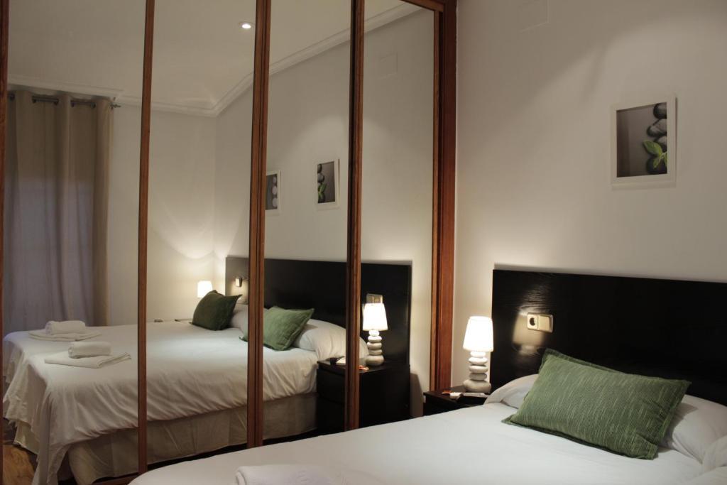 New Point Madrid Apartments Εξωτερικό φωτογραφία