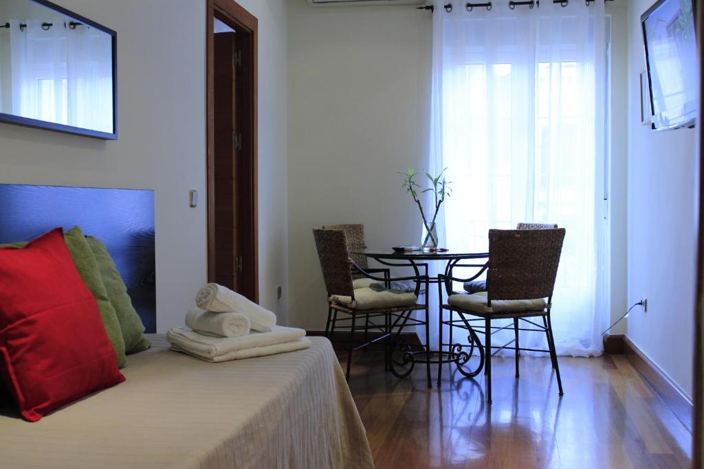 New Point Madrid Apartments Εξωτερικό φωτογραφία