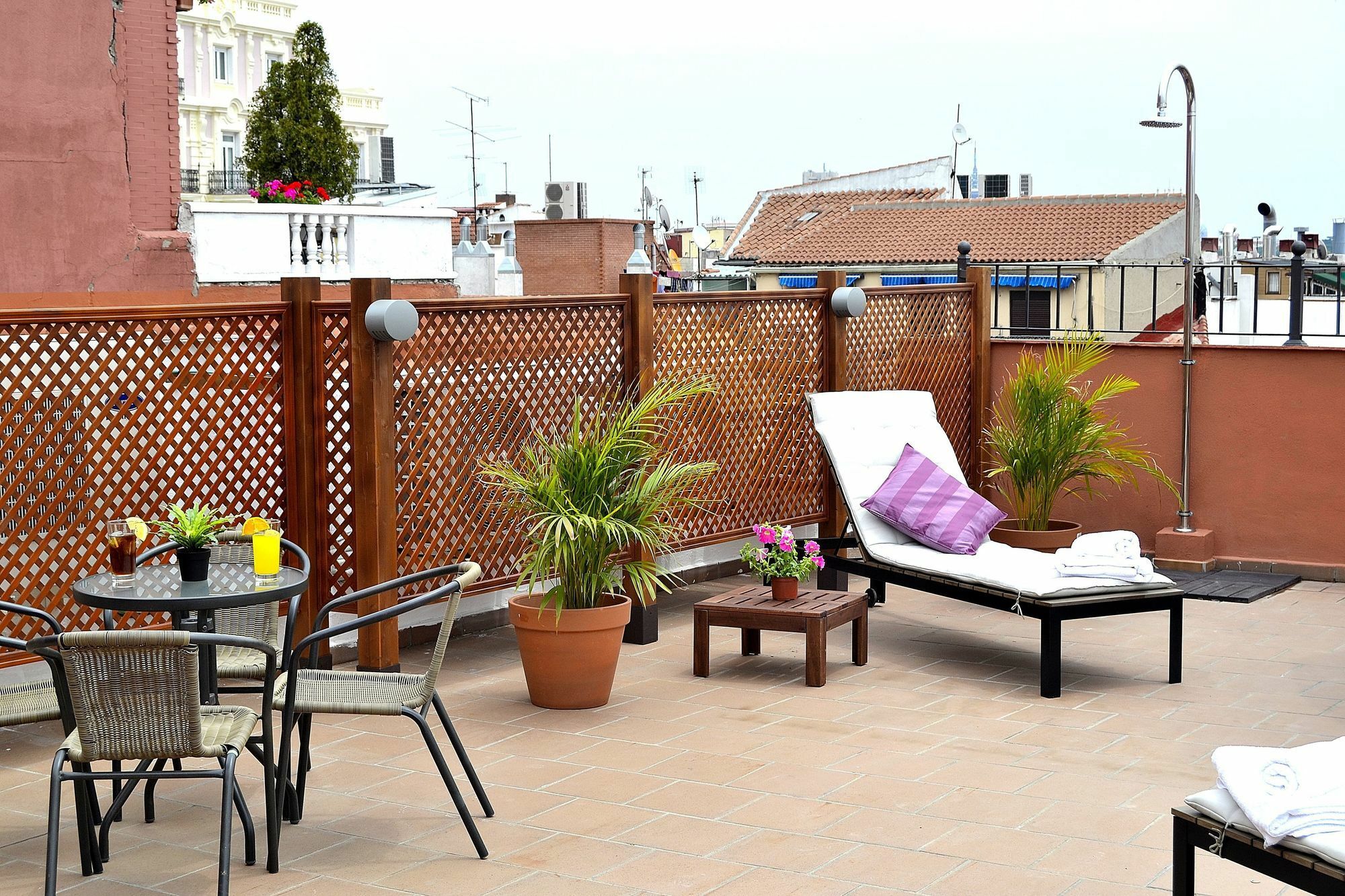 New Point Madrid Apartments Εξωτερικό φωτογραφία