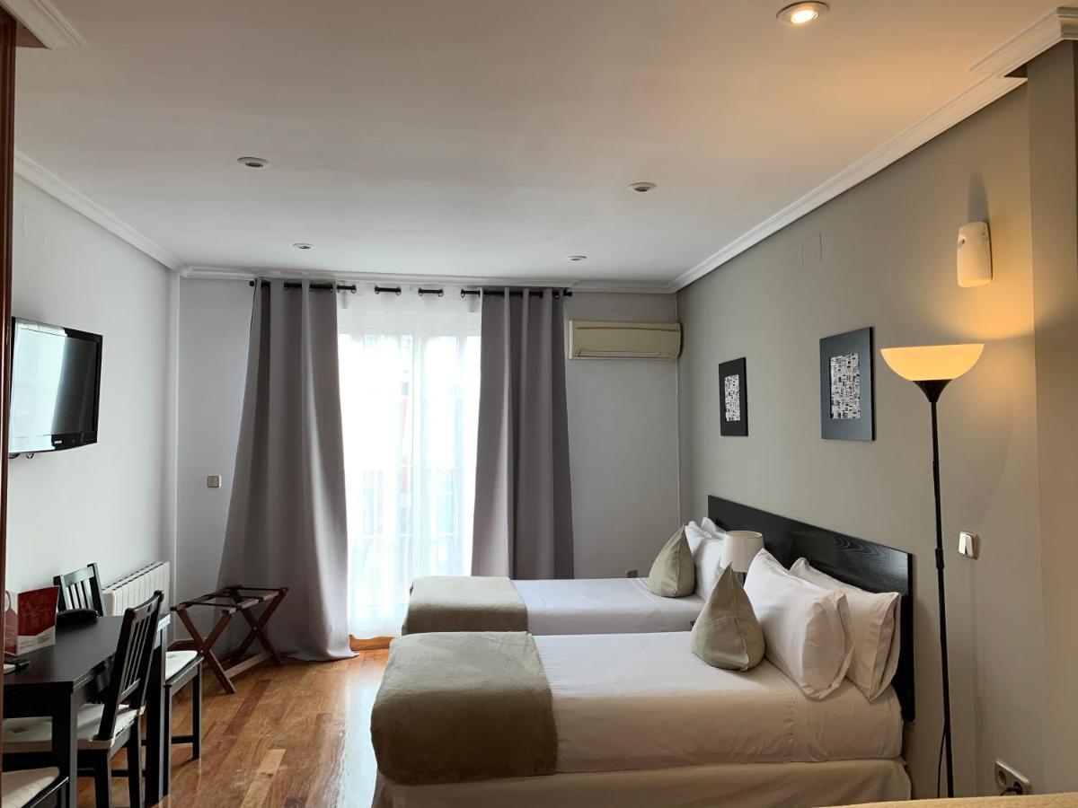 New Point Madrid Apartments Εξωτερικό φωτογραφία